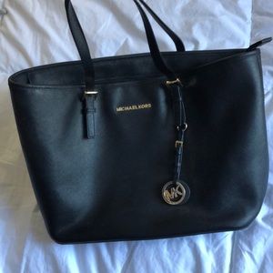 Michael Kors tote
